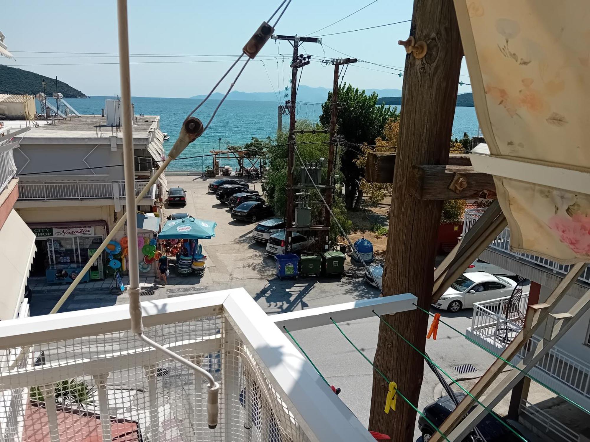 Sea Apartment Nea Peramos  Exterior photo